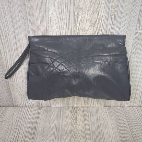 Womens Wristlet Clutch Purse Steel Gray Faux Leather Detailed Stitching Snap Zip - Picture 2 of 6